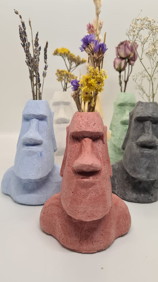 Moai